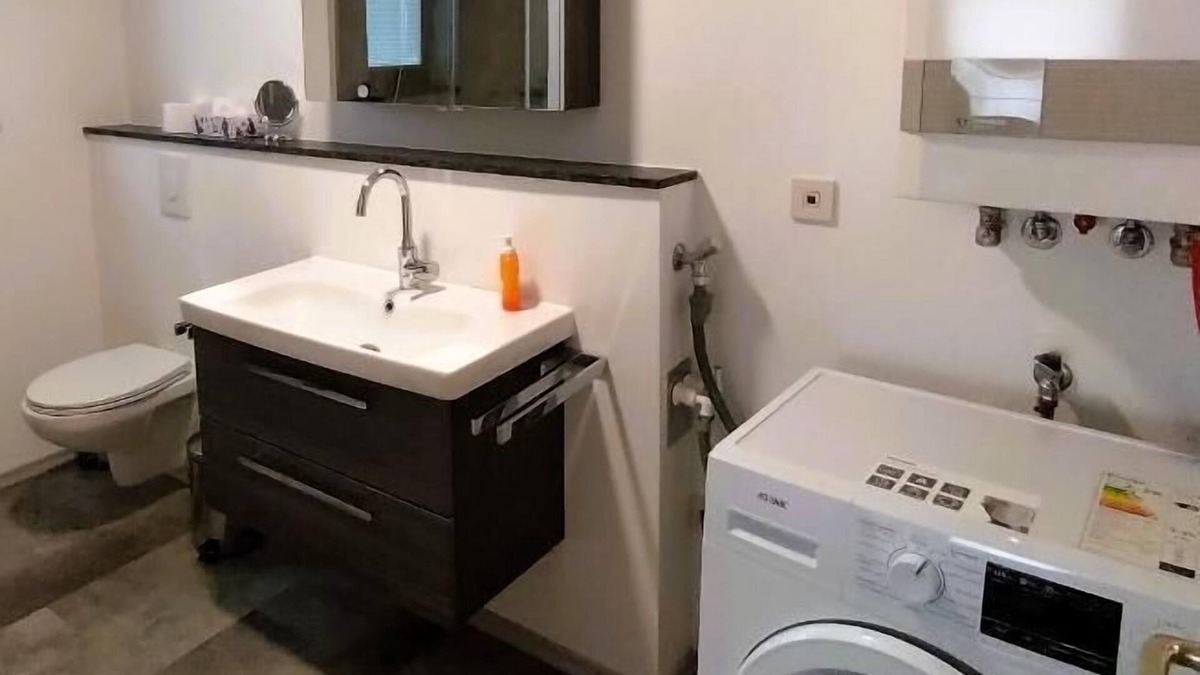 Arrach Apartment | Modern Genütliche Ferienwohnung mit Terrasse
