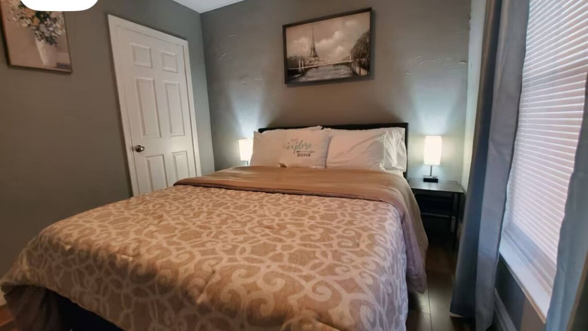 Niagara Falls Apartment | Modern Getaway, Single Bedroom Full Apartment