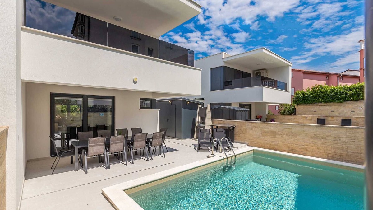 Milcetici Villa | Modern holiday house JASMINKA