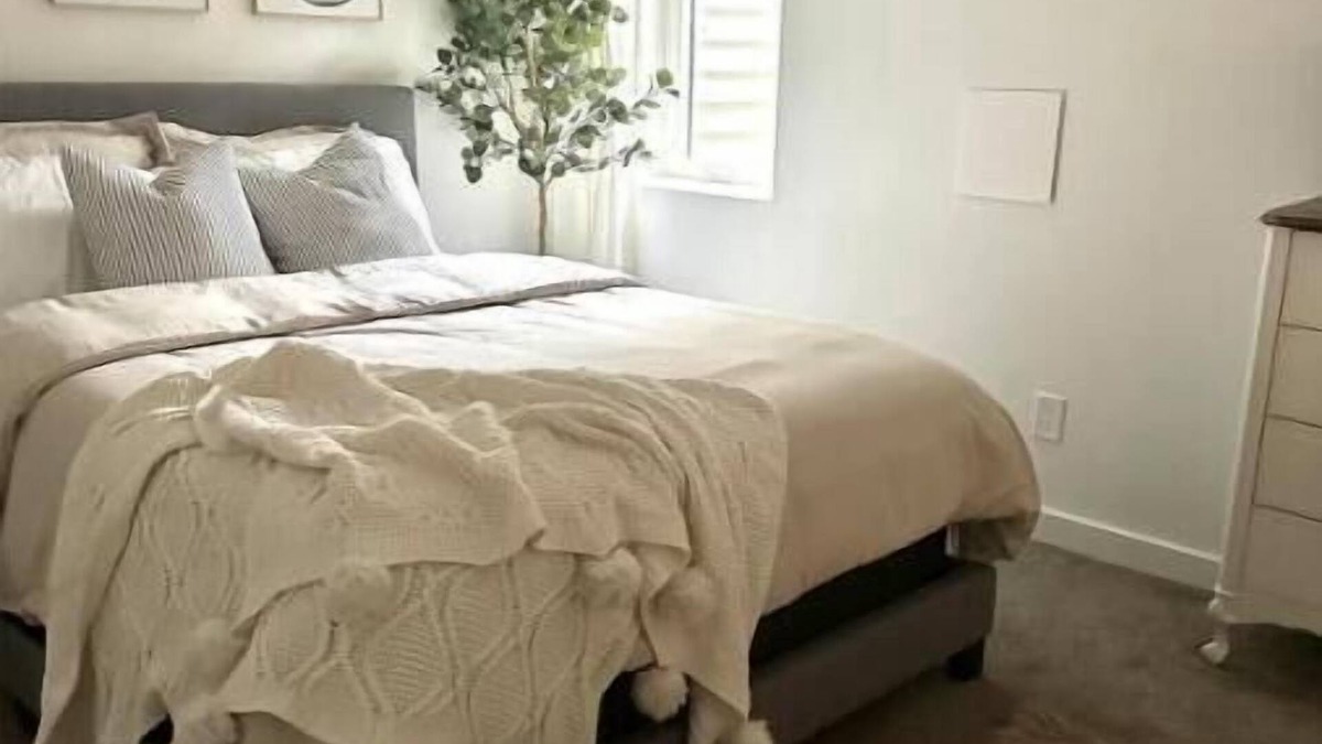 Mountain Home House | Modern Home Fully Remodeled W/Exercise Area