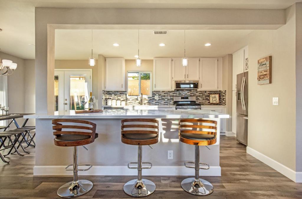 San Antonio Heights House | Modern Home SoCal Luxury Claremont/Upland 2BD/ 2BTH +Den, Oasis Backyard w/ BBQ