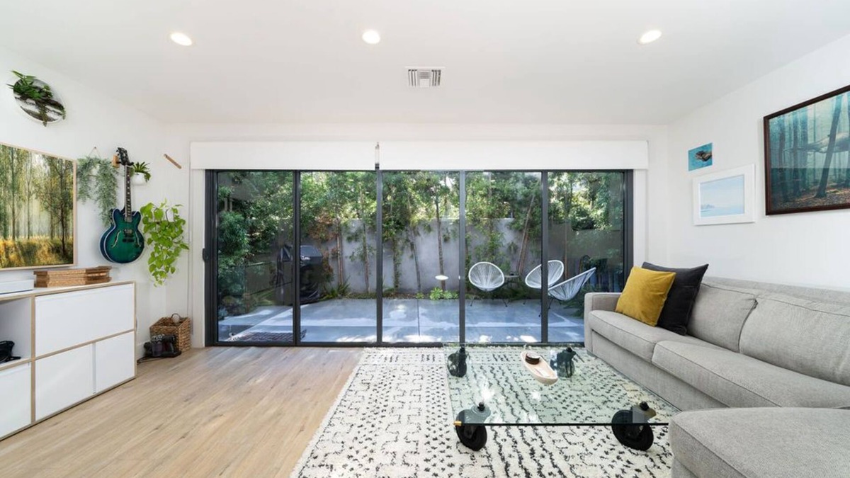 Willmore House | Modern Home - steps from downtown LB!