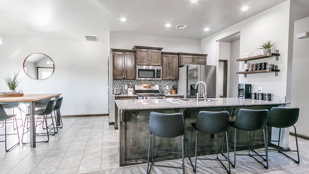 Wheatland House | Modern home w/custom furnishes, centrally located in OKC!