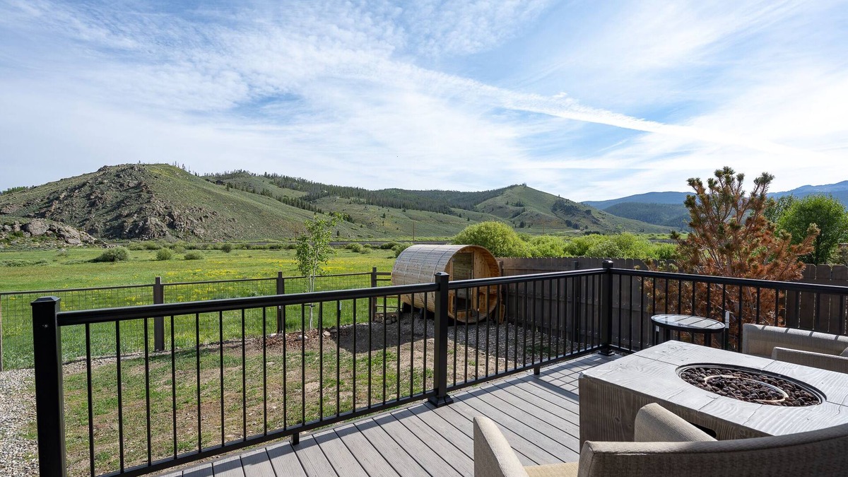 Tabernash House | Modern Home w/Great Private Views, Hot Tub & Sauna