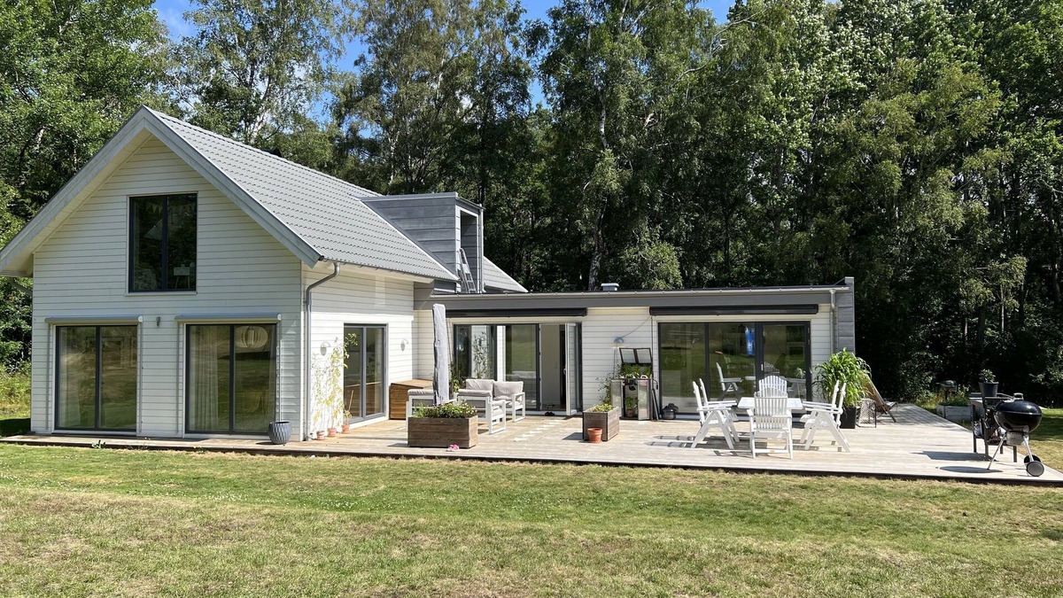 Varberg Municipality House | Modern house near the sea. Big garden whit a lot of space.