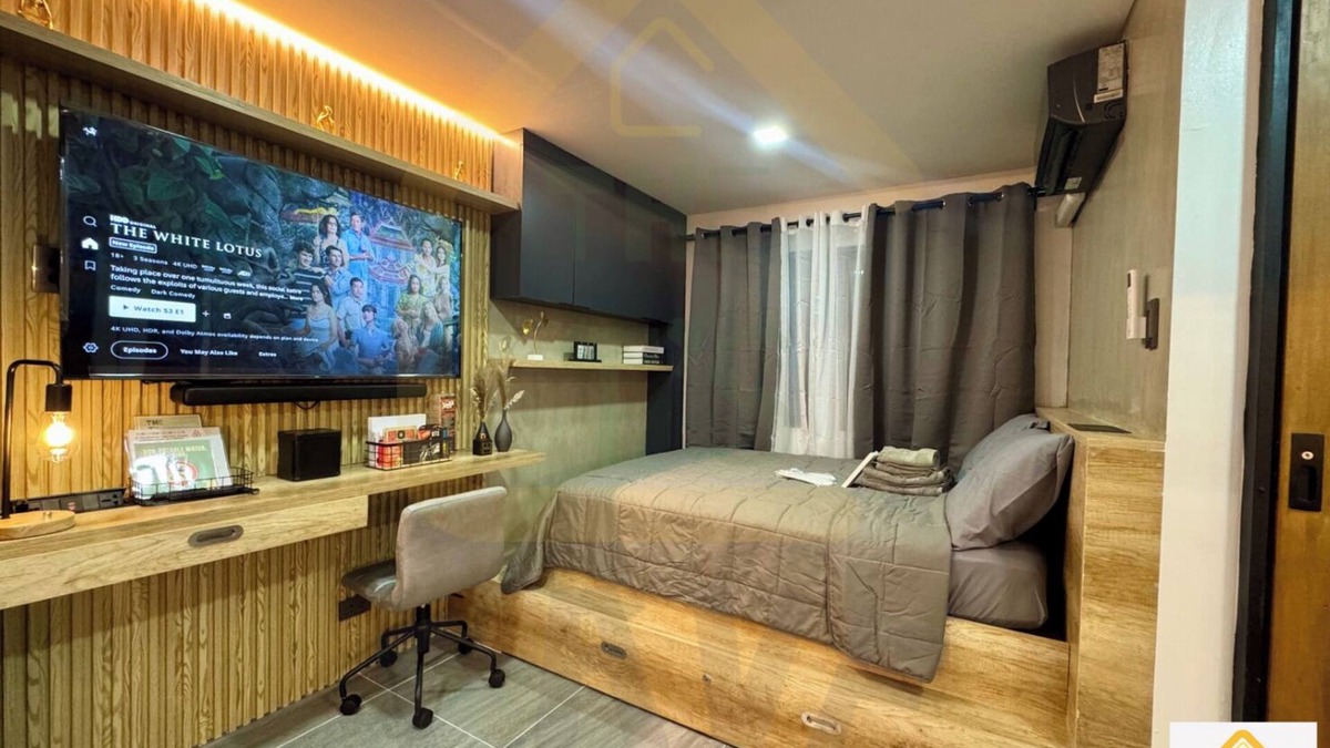 Caloocan Condo | Modern Industrial Condo near Fairview/North Caloocan with WiFi, AC, Netflix