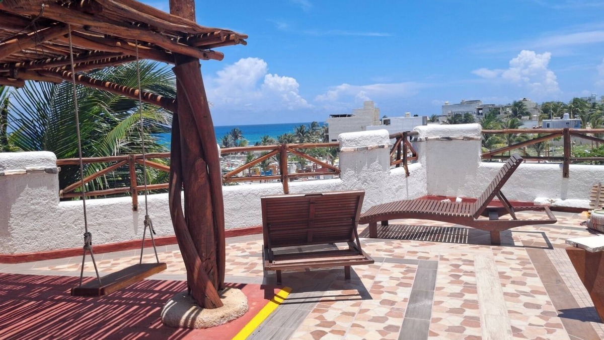 La Gloria Apartment | Modern King Studio Near the Caribbean Sea