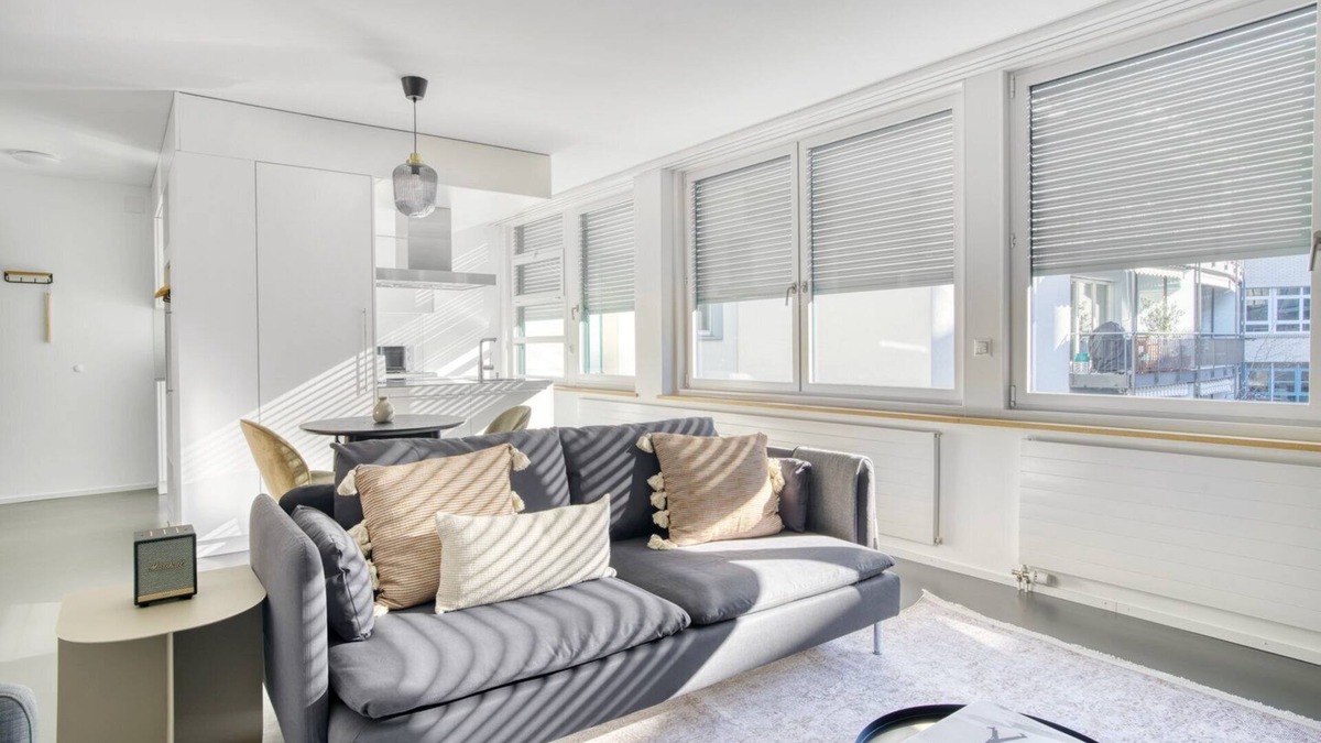 Langstrasse Apartment | Modern Langstrasse 2.5 Room w/Storage, 5 mins to Tram, by Blueground