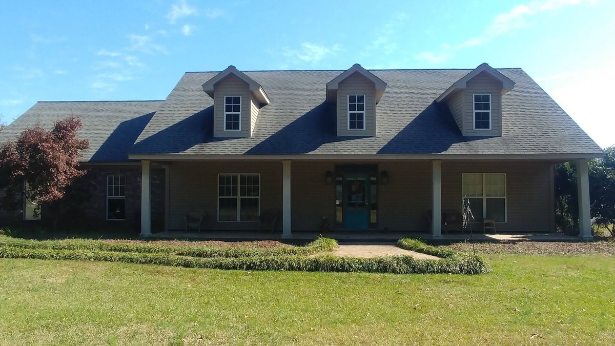 Starkville House | Modern Living in Country Setting