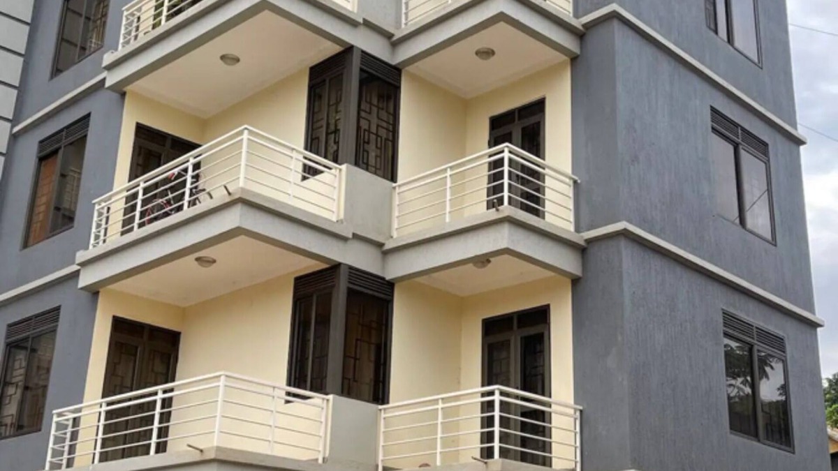 Muyenga House | Modern Living, Lavish yet mosquitoes free cozy private quite place