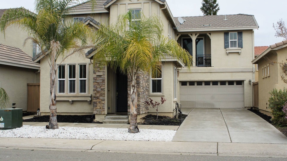 Rancho Cordova House | Modern Living, relax and enjoy your stay!