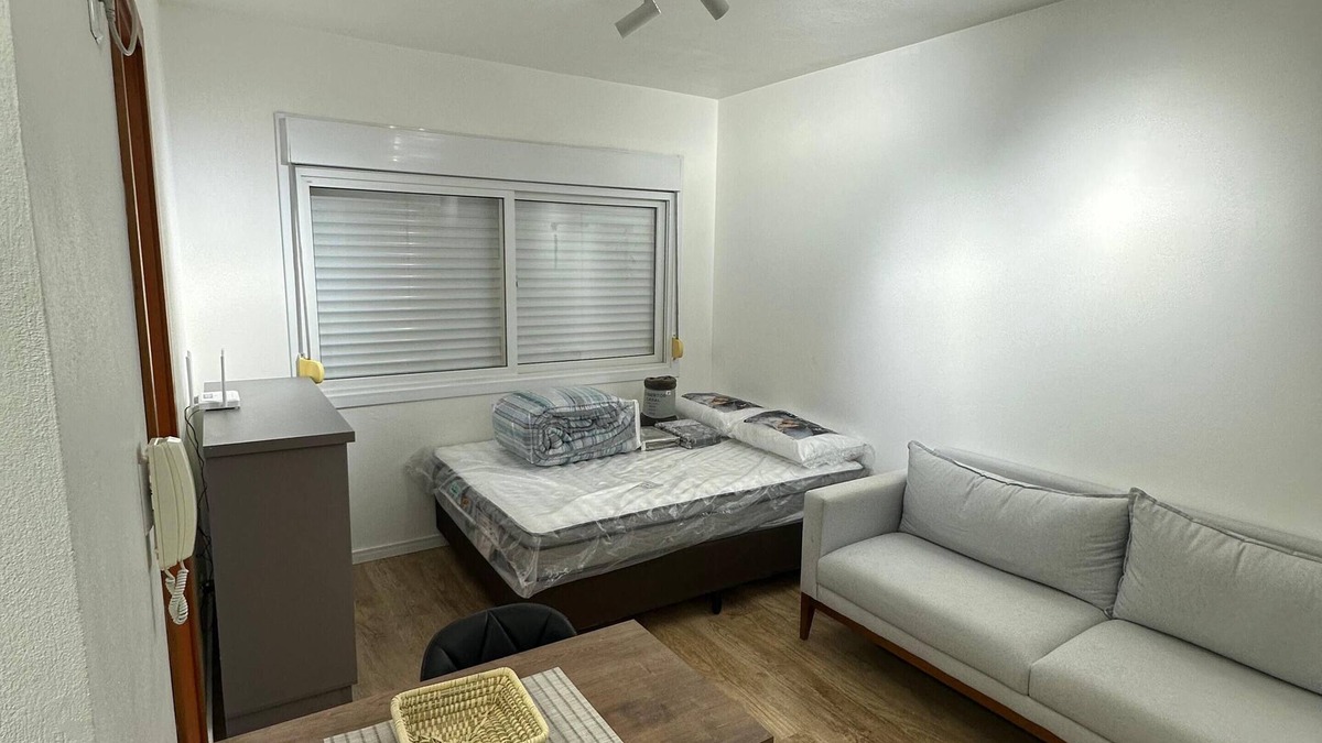 Sao Leopoldo Apartment | Modern Loft with Private Box for Rent – Comfort and Practicality!