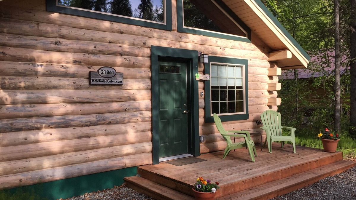Talkeetna Cabin | Modern Log Cabin Vacation Rental with En Suite Sauna in Talkeetna, Alaska