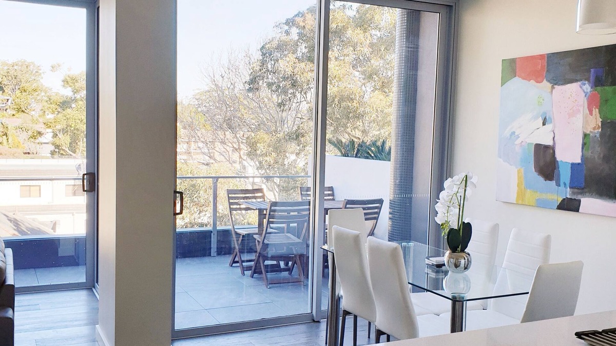 Point Frederick Apartment | MODERN LUXURY! 2B2B Apt, Water view, Location For work or relaxation.
