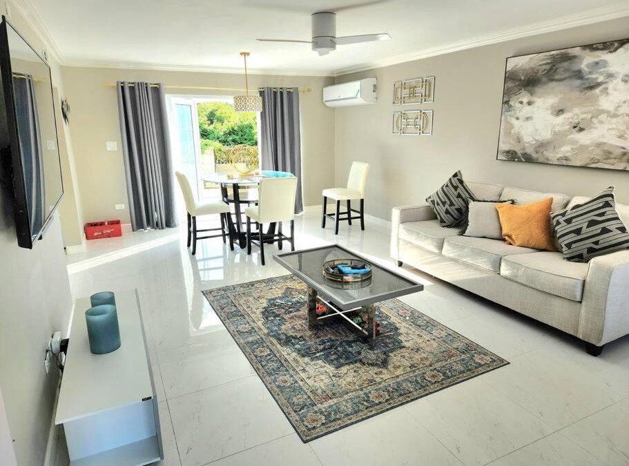 Negril House | Modern Luxury 2-bedroom 2.5-bathroom townhouse