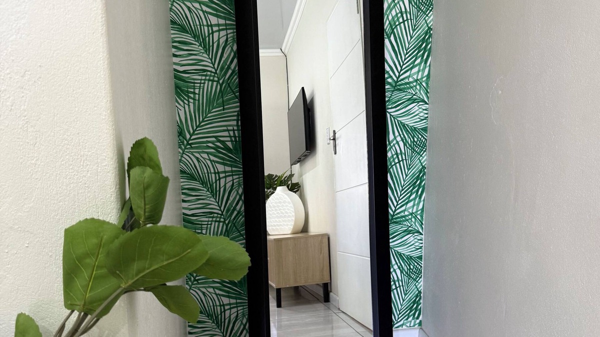 Newcastle Apartment | Modern Luxury 2BR 2 Bath Apt with Balcony view