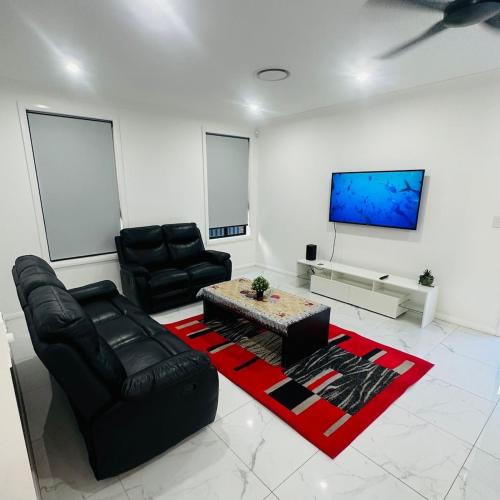 Marsden Park House | Modern Luxury 3BRH Marsden Park