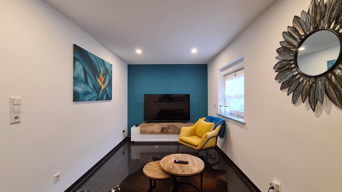 Stammheim Apartment | Modern luxury apartment in Cologne with parking space