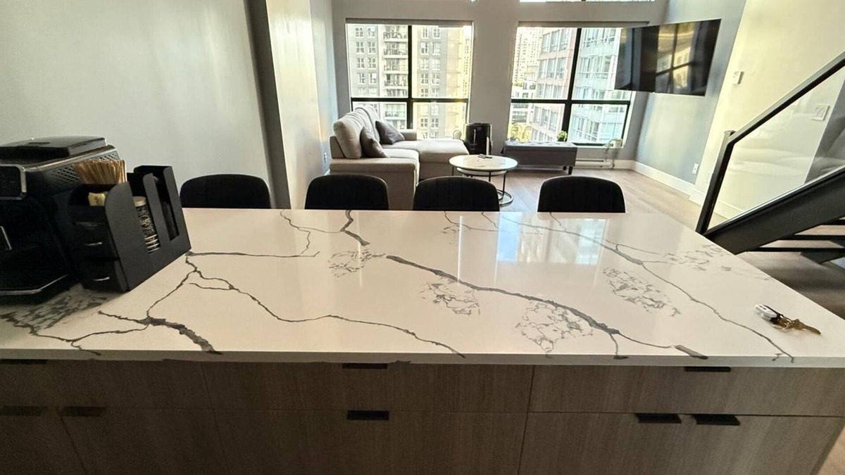 Central Condo | Modern Luxury Loft in Central Downtown Vancouver
