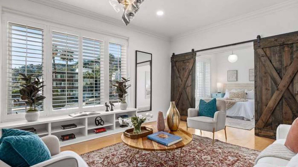 Hollywood Hills West Condo | Modern Luxury Meets Hollywood Glamour