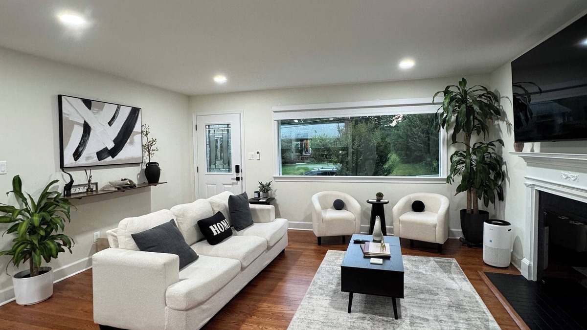Fairfax House | Modern Luxury Quiet Home 5BR-Fairfax - 20 Min from DC/5 Min GM, Court H