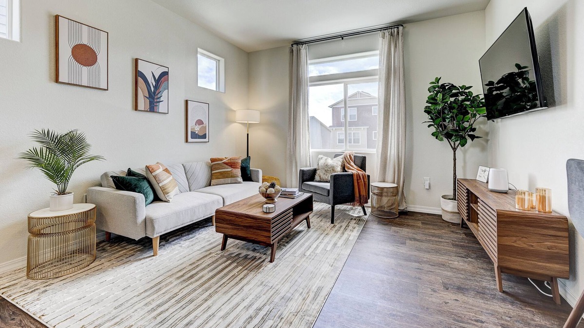 Southeast Colorado Springs House | Modern Luxury, Pet-Friendly w/Yard & King Bed