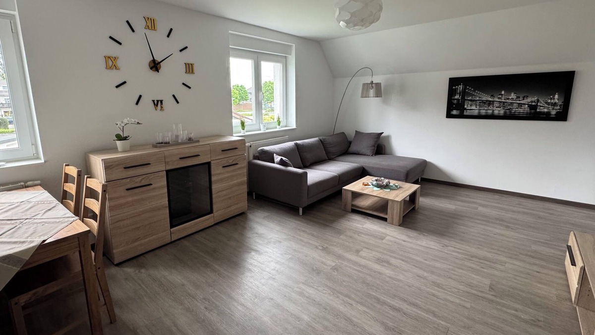 Langenfeld Apartment | Modern maisonette apartment in a great location