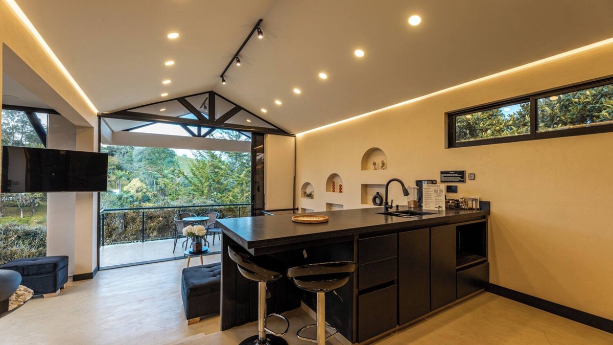 El Carmen de Viboral Villa | Modern Mountain Villa Kobus