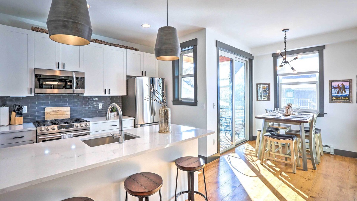 Grand Lake Condo | Modern Mountain Getaway, Walk to Grand Lake!
