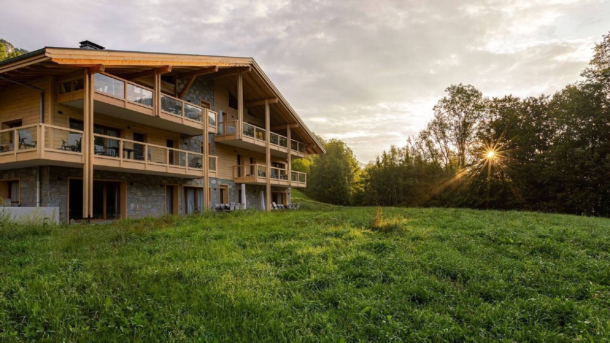 Abondance House | Modern Mountain Stay