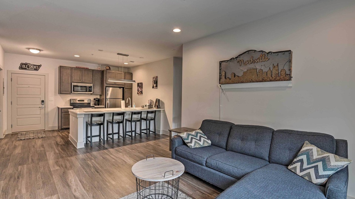 Inglewood Condo | Modern Nashville Condo: 7 Mi to Downtown!