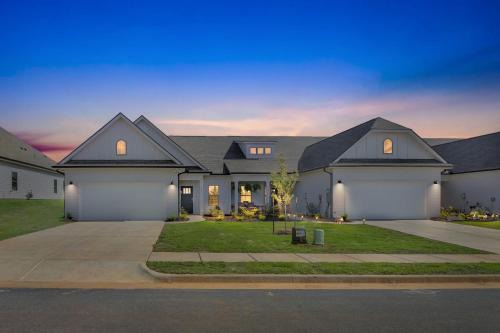 Normal House | Modern Nest - Huntsville Hideaway home