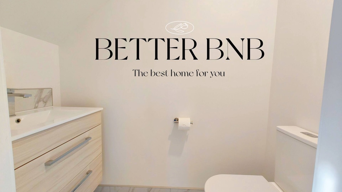 Trentham House | Modern & New 3 Beds 6 Guests
