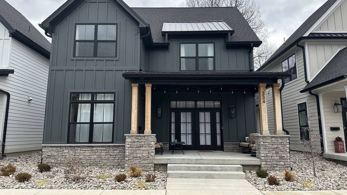 Jeffersonville House | Modern New 3bd/3.5ba Close To Everything!