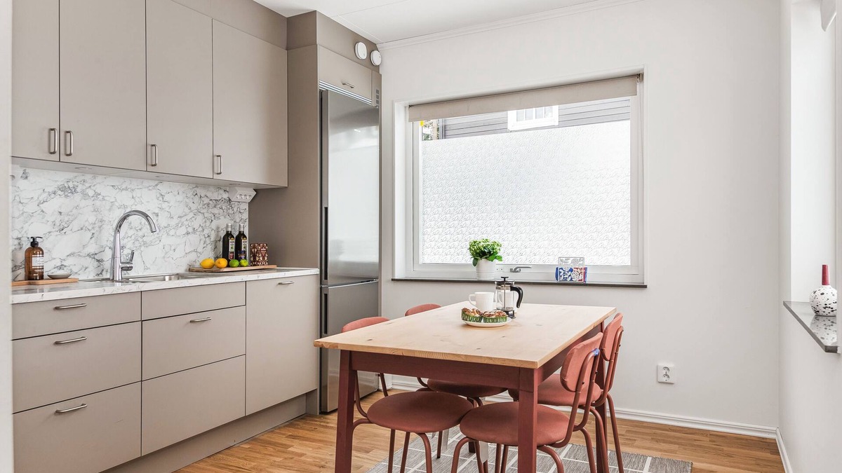Osteraker Apartment | Modern New Stylish Apartment
