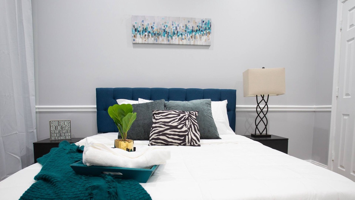 Downtown Baltimore House | Modern Oasis - Close to M&T Stadium, John Hopkins & Downtown