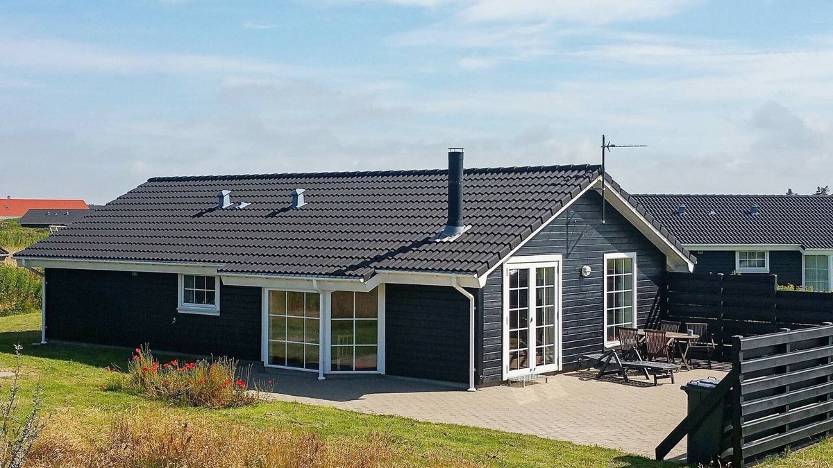 Lokken House | Modern Oasis in Scenic Lokken-By Traum