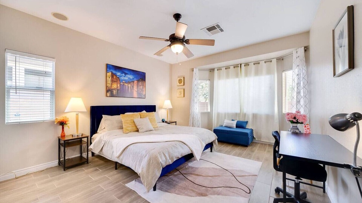 Centennial Ranch - The Cottages House | Modern oasis sleeps 11 people
