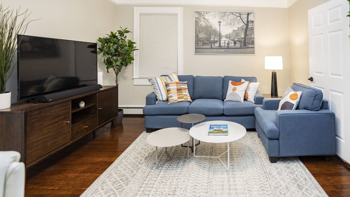 Bloomfield Apartment | Modern Oasis w/Unique Amenities