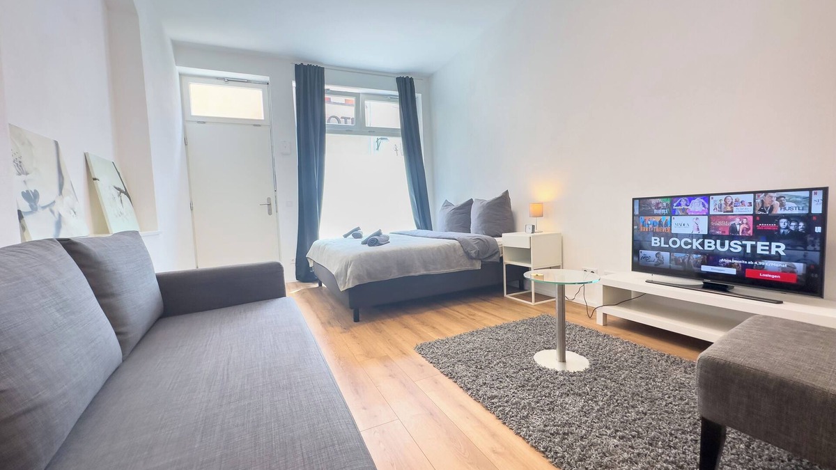 Nordost Old Town Apartment | Modern old town apartment - it couldn't be more central! I Nespresso