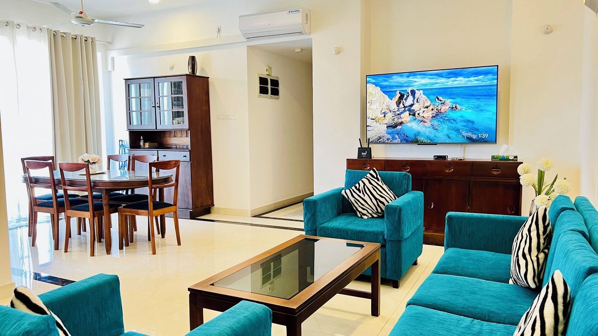 Colombo 04 Apartment | Modern one bedroom apartment, in a quiet neighborhood.