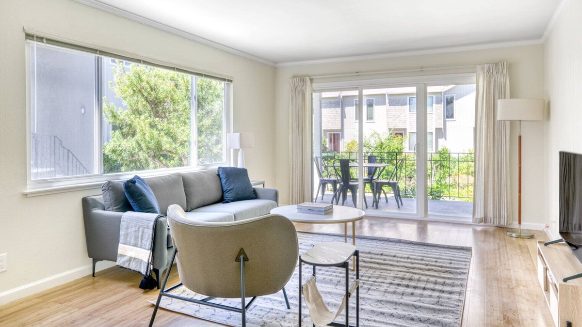 University South Apartment | Modern Palo Alto 2BR w/W/D & Garden, near FB & Google, by Blueground