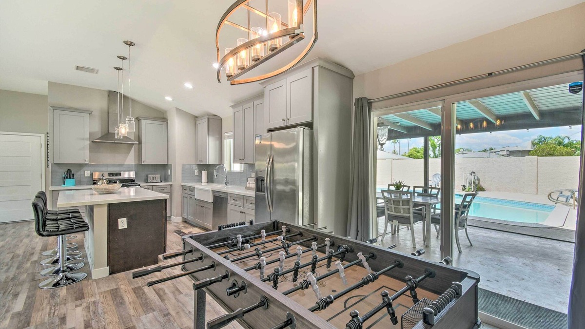 Camelback Village House | Modern Phoenix Home w/Private Outdoor Pool!