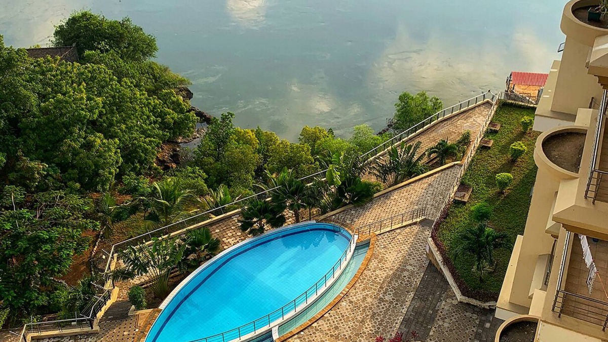 Mombasa Apartment | Modern Poseidon, The Oceanic ocean-front Penthouse