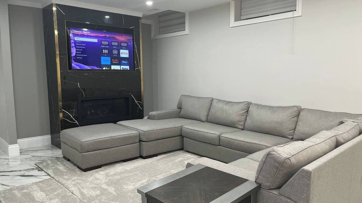 LaSalle House | Modern Private Basement Suite