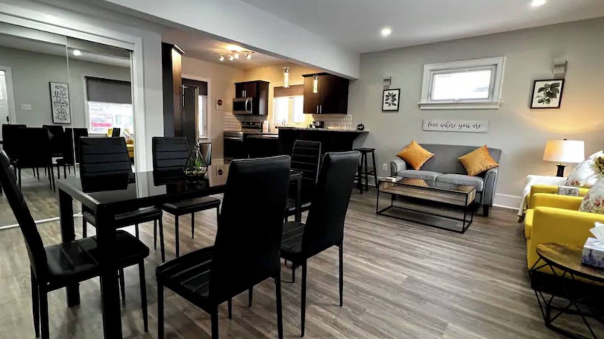 Thunder Bay House | Modern remodeling 2-storey home
