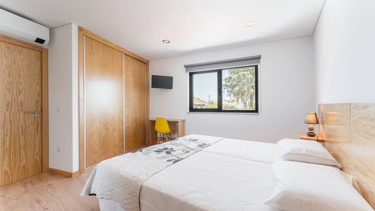 Nelas Apartment | Modern retreat in Mangualde