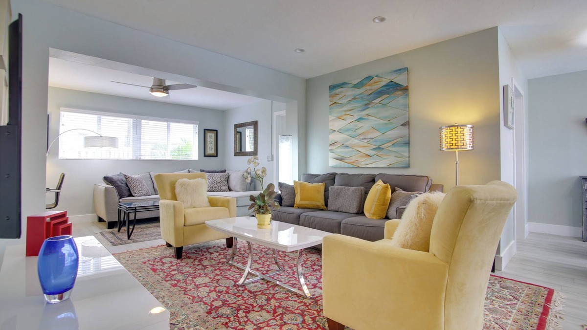 Middle River Terrace Apartment | Modern Retreat 3 Miles From Fort Lauderdale Beach!