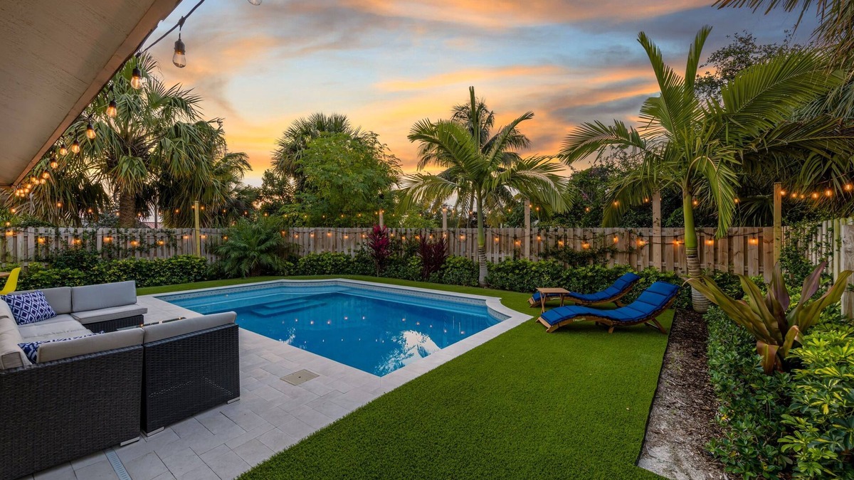 Poiciana Park II House | Modern Romantic Tropical Poolside Retreat!