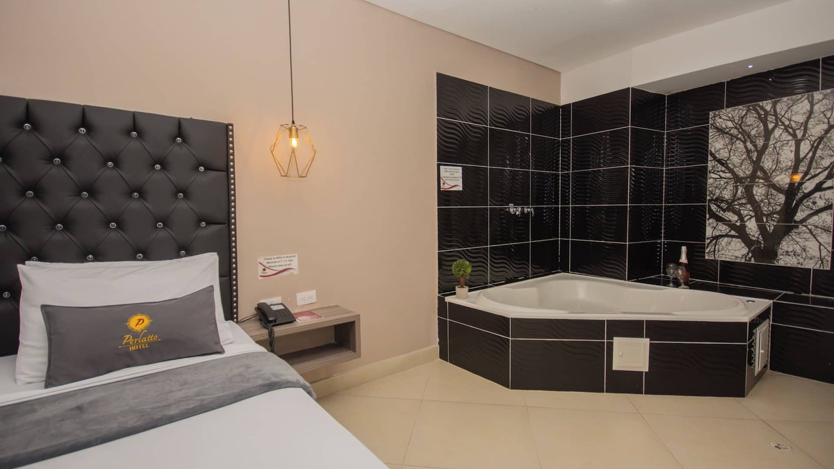 Bello Hotel | Modern room in Bello, for 2 people